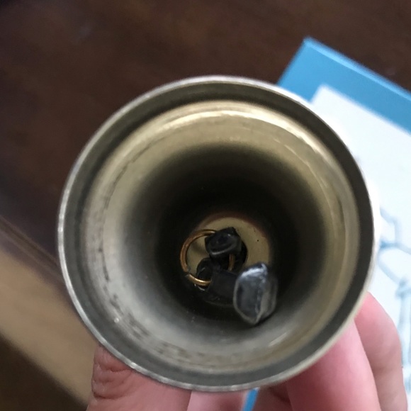 TINKERBELL DISNEY METAL BELL VINTAGE APPROX. 3” - Picture 5 of 7